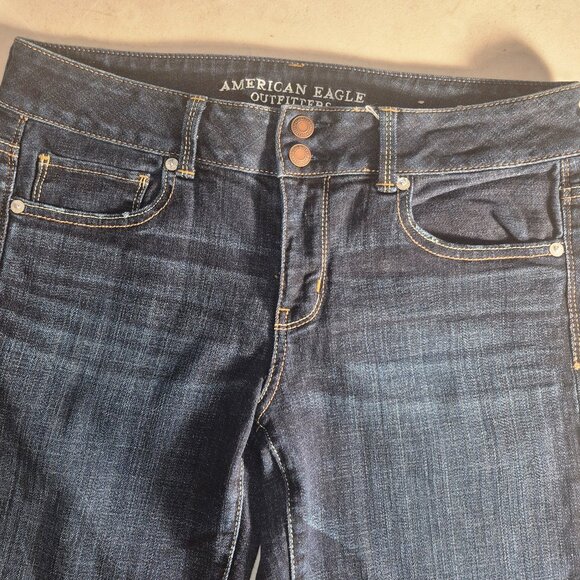American Eagle Outfitters Ladie's Jeans in size 10 - Picture 6 of 16